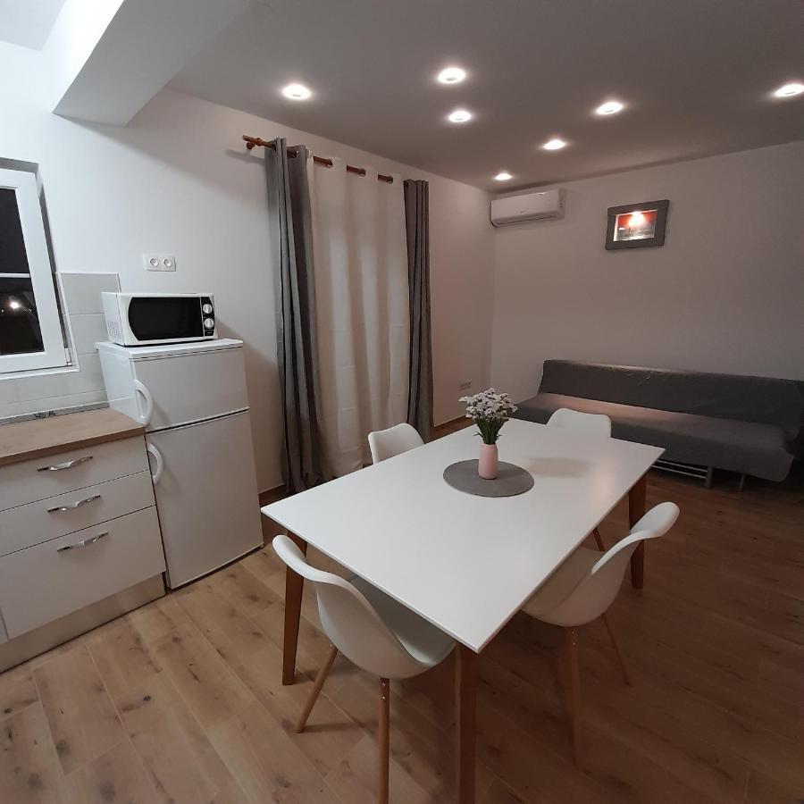 Apartments Filipovic Biograd na Moru Kültér fotó